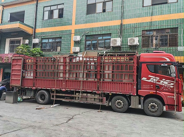 化妆笔杆喷涂线