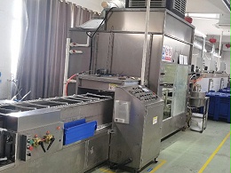 LED 灯带在线喷手感油生产线