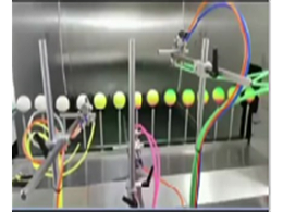 PU免充气躲避球喷漆设备