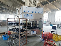 轮毂六轴喷漆设备