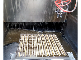 硅胶小手模自动喷涂解决方案