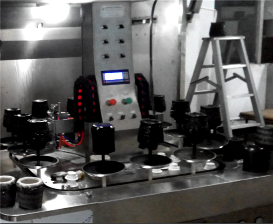 陶瓷酒瓶自动喷涂设备