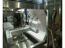 茶叶盒六轴喷漆设备