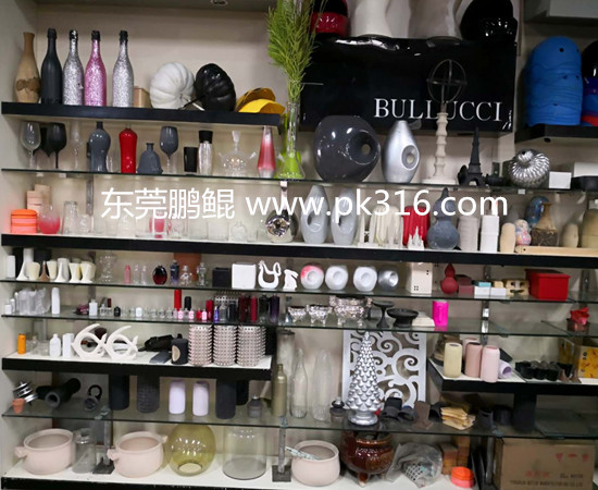 东莞哪里有大型的塑胶喷油厂？