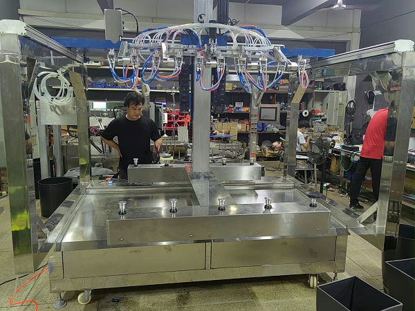 花盆专用10枪6轴喷漆设备