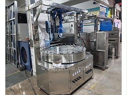 军壶内壁智能喷漆机