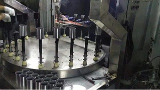 钢管转盘式自动喷漆机