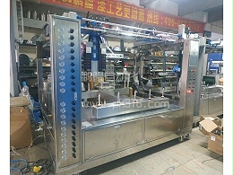 玻璃烤盘6轴喷漆设备