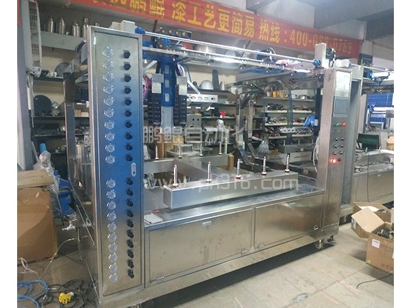 玻璃烤盘6轴喷漆设备