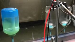 吨吨桶渐变色喷涂喷烤一体化流水线