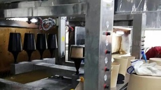 垃圾桶6轴喷漆机器