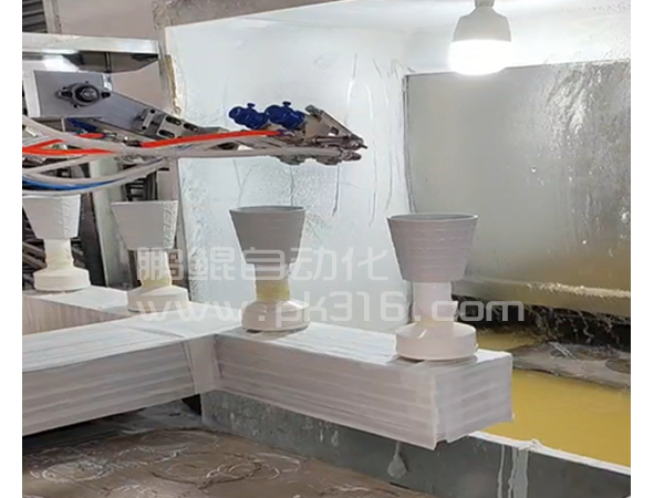 小型花盆六轴喷漆设备