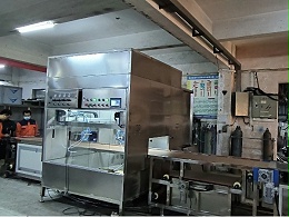 燃气片往复喷釉流水线