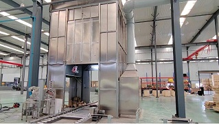 大型坩埚内外壁喷釉流水线