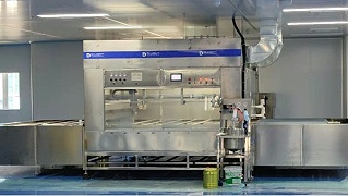 激光电视专用屏自动喷烤流水线