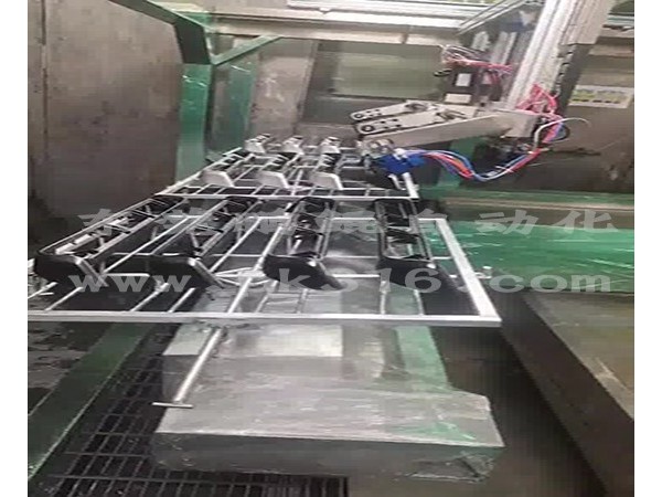 塑胶配件10轴喷涂机器人