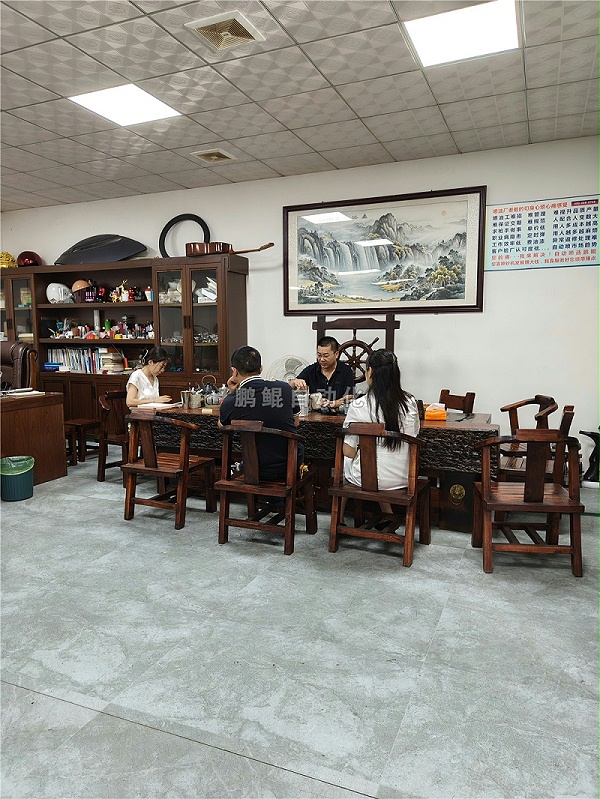塑胶自动喷涂设备