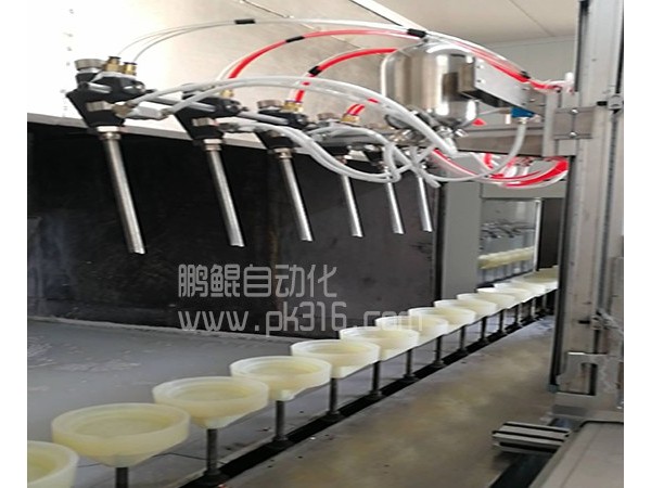 蜡烛杯内壁追踪喷烤流水线