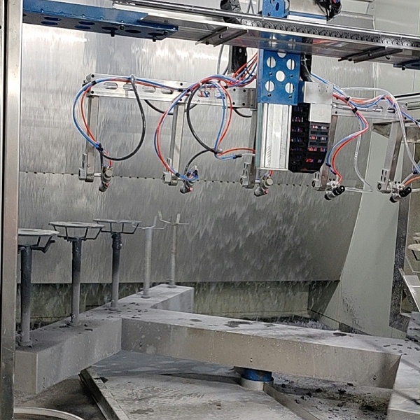 搪瓷炉架8轴喷釉设备