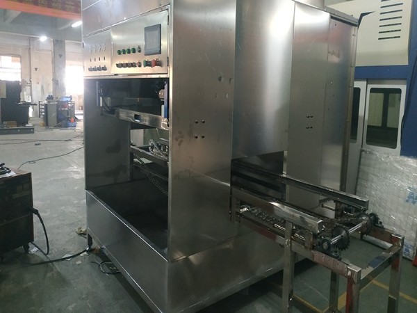 燃气防护盖双轴四枪往复喷釉设备