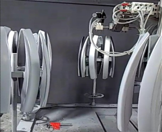 汽车内饰件喷漆设备