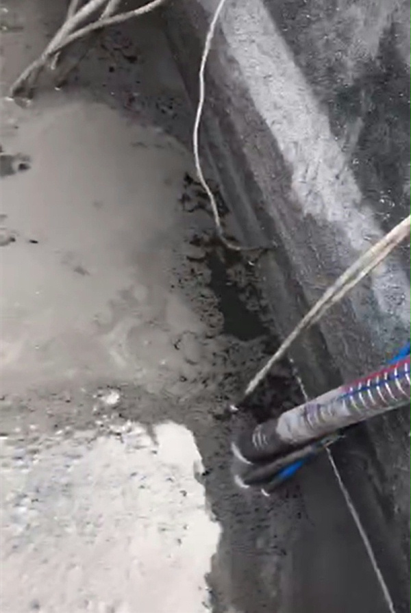 782184107177318820_副本