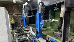 箱包五金配件5轴自动追踪静电喷漆流水线