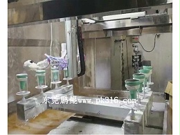 4枪6轴智能化自动喷漆机