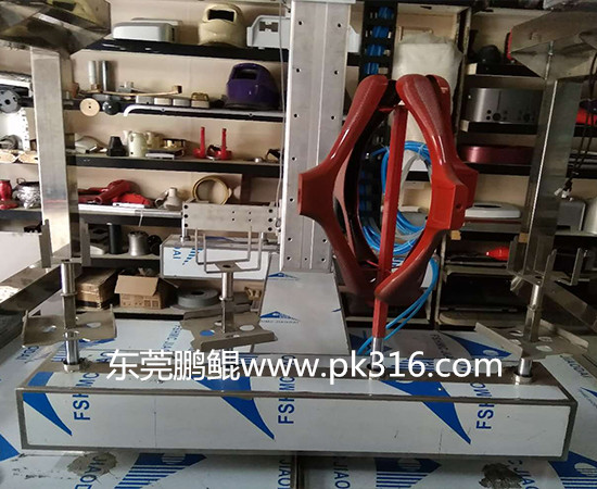 塑胶件自动喷涂设备.
