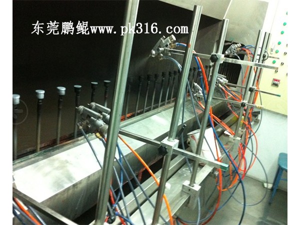 喷涂设备,东莞<i style='color:red'>瓶盖喷涂设备</i>智能机喷漆易!