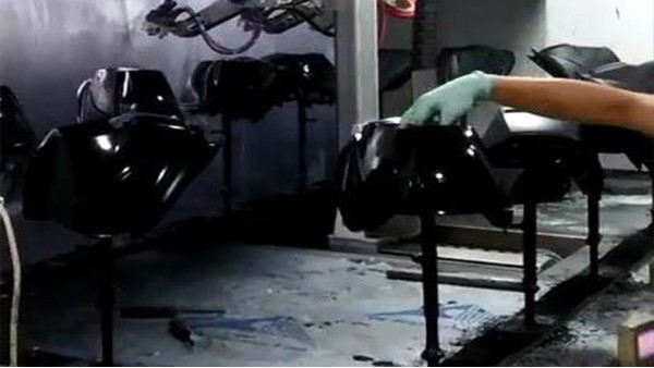 面罩喷漆设备-东莞鹏鲲非标定制