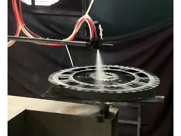 钟表齿轮喷油解决方案