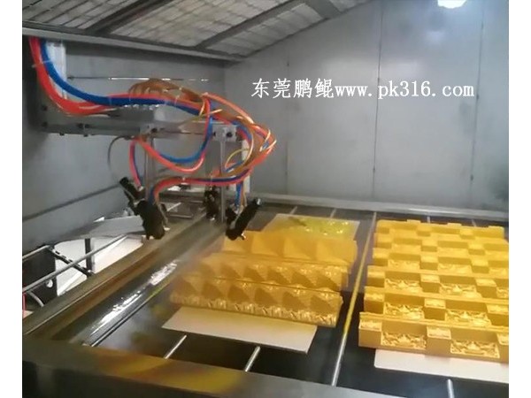 广东莞平面<i style='color:red'>往复自动喷漆机</i>的优点描述