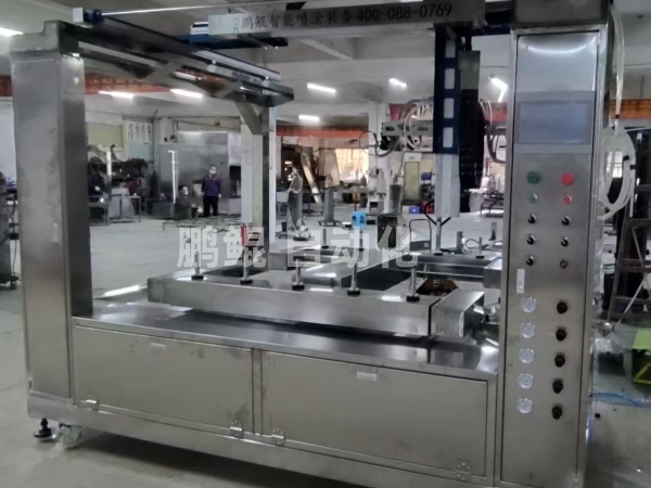 鹏鲲八轴智能喷涂机器人