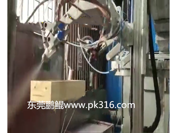 让客户省心且质量过硬的<i style='color:red'>红酒盒自动喷涂设备</i>加工厂