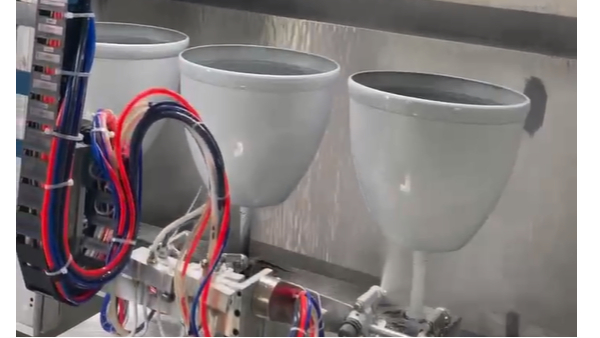 花盆工艺品智能四工位六轴喷涂设备 花盆工艺品智能四工位六轴喷涂设备