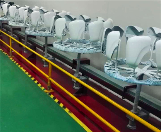 汽车配件自动喷漆设备...