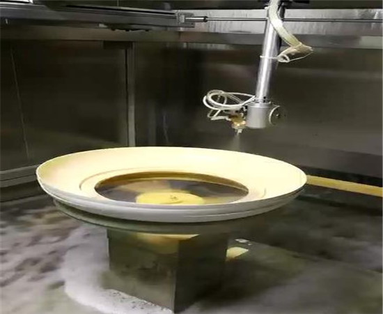 电风扇自动涂装设备..