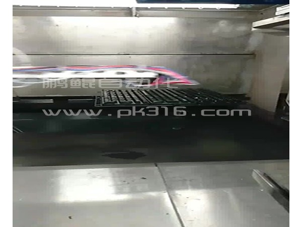 键盘六轴喷漆设备