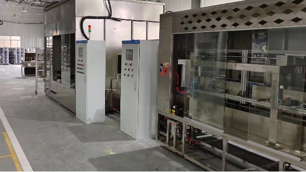 花盆类型专用8轴喷漆机器人