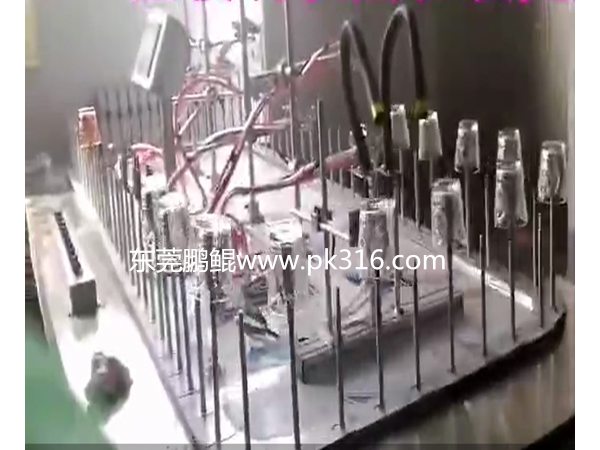 玻璃杯自动喷涂设备喷涂有哪些特点！