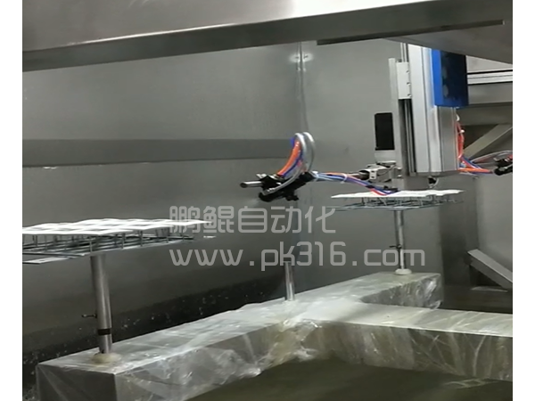 <i style='color:red'>惠阳塑胶3枪6轴往复喷漆设备</i>