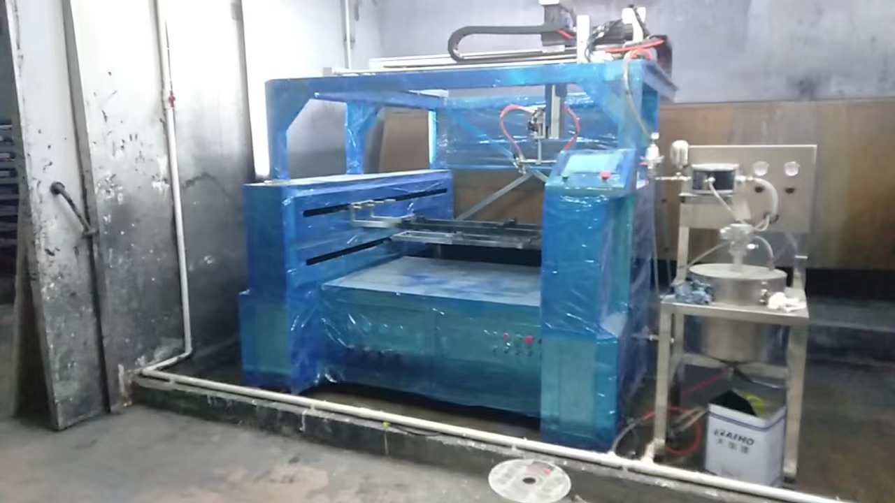 钢琴上下层喷漆设备 钢琴上下层喷漆设备