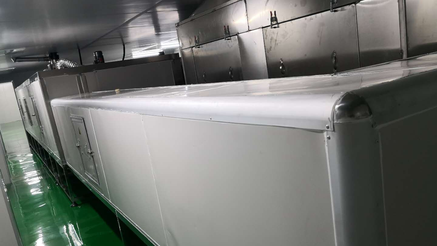 喷烤一体喷涂机