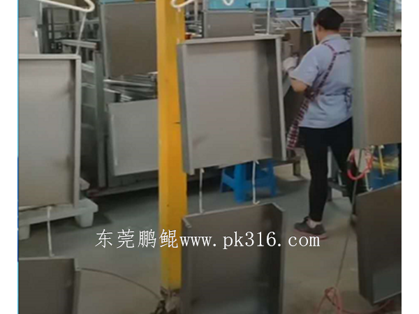 简述<i style='color:red'>抽屉自动喷漆吊线</i>的发展历程？