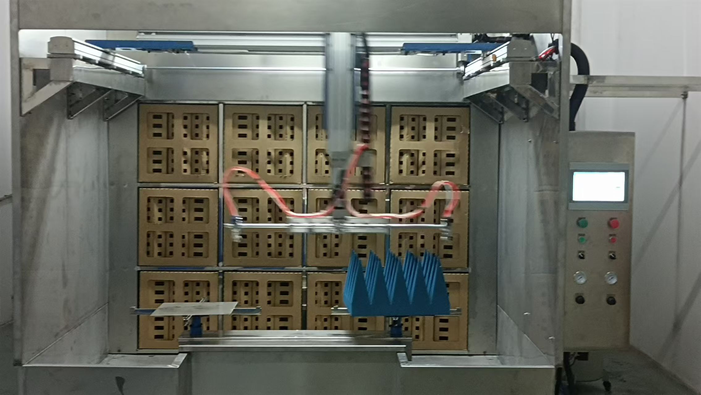 医疗海绵自动喷漆喷胶设备