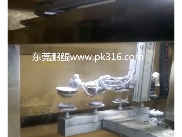灯罩内壁喷漆机.