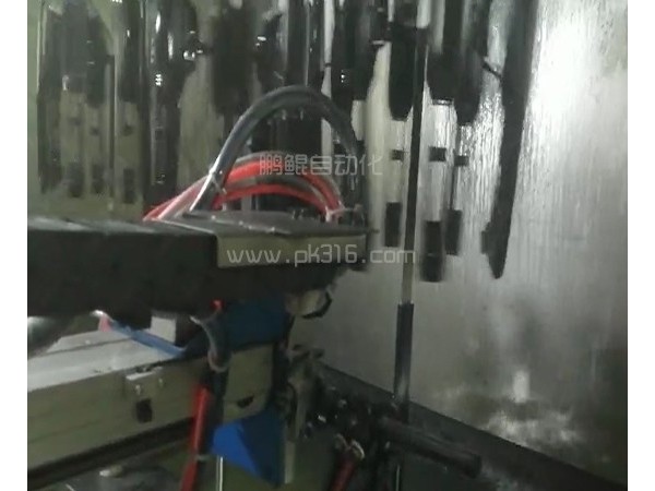 拉发器四工位转盘喷漆设备