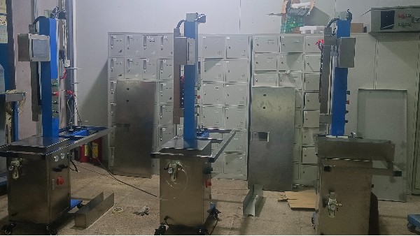 化妆瓶小型内壁双轴打样喷漆机