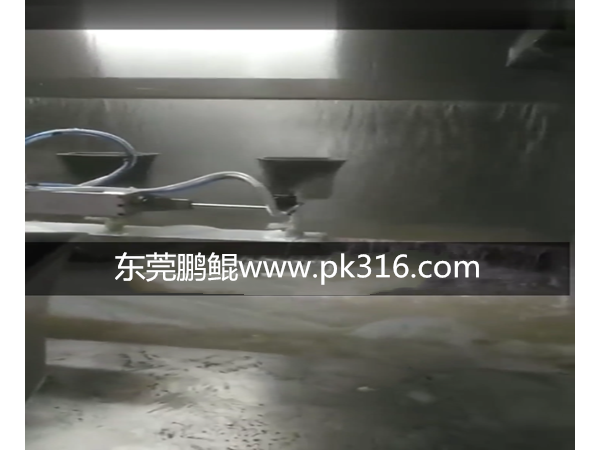 <i style='color:red'>花盘自动化喷漆设备</i>应如何进行保养与清洗？